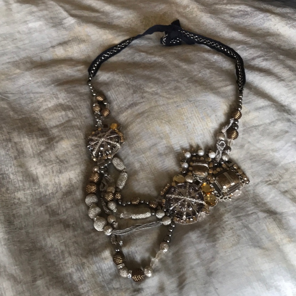 Sachin + Babi necklace - Picture 4 of 8